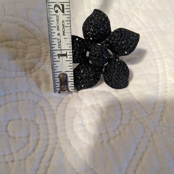 Flower ring - Picture 4 of 4